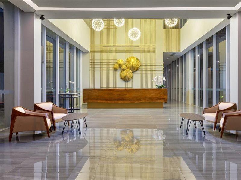 Hotel Santika Pasir Koja Bandung Exteriör bild