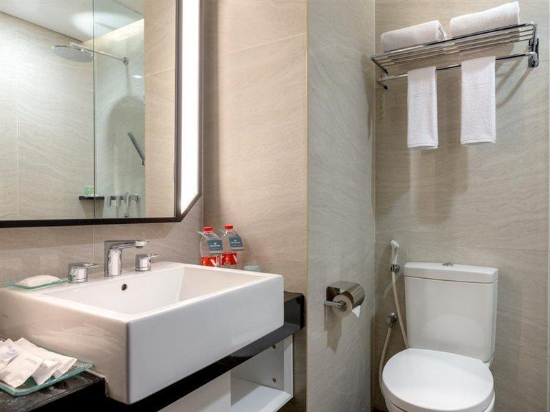 Hotel Santika Pasir Koja Bandung Exteriör bild