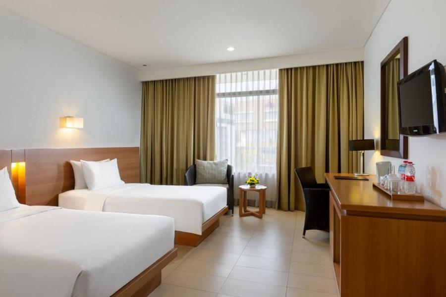 Hotel Santika Pasir Koja Bandung Exteriör bild