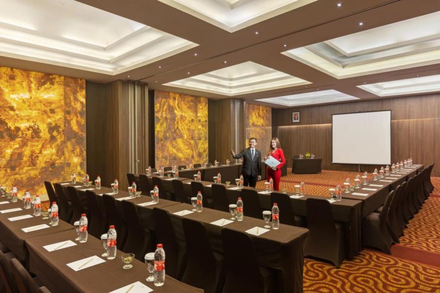 Hotel Santika Pasir Koja Bandung Exteriör bild