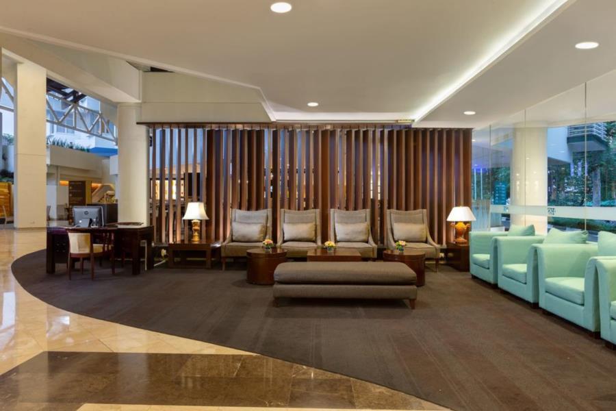 Hotel Santika Pasir Koja Bandung Exteriör bild