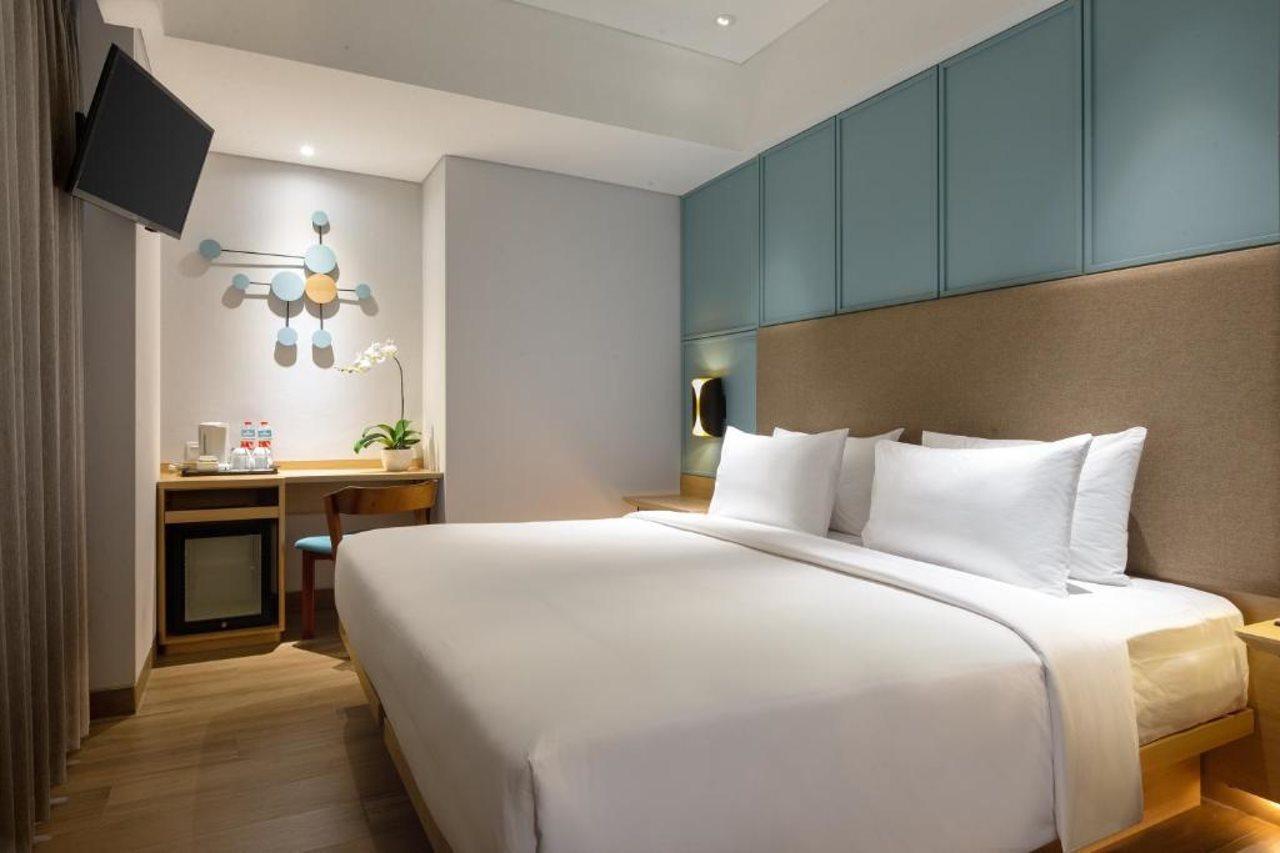 Hotel Santika Pasir Koja Bandung Exteriör bild