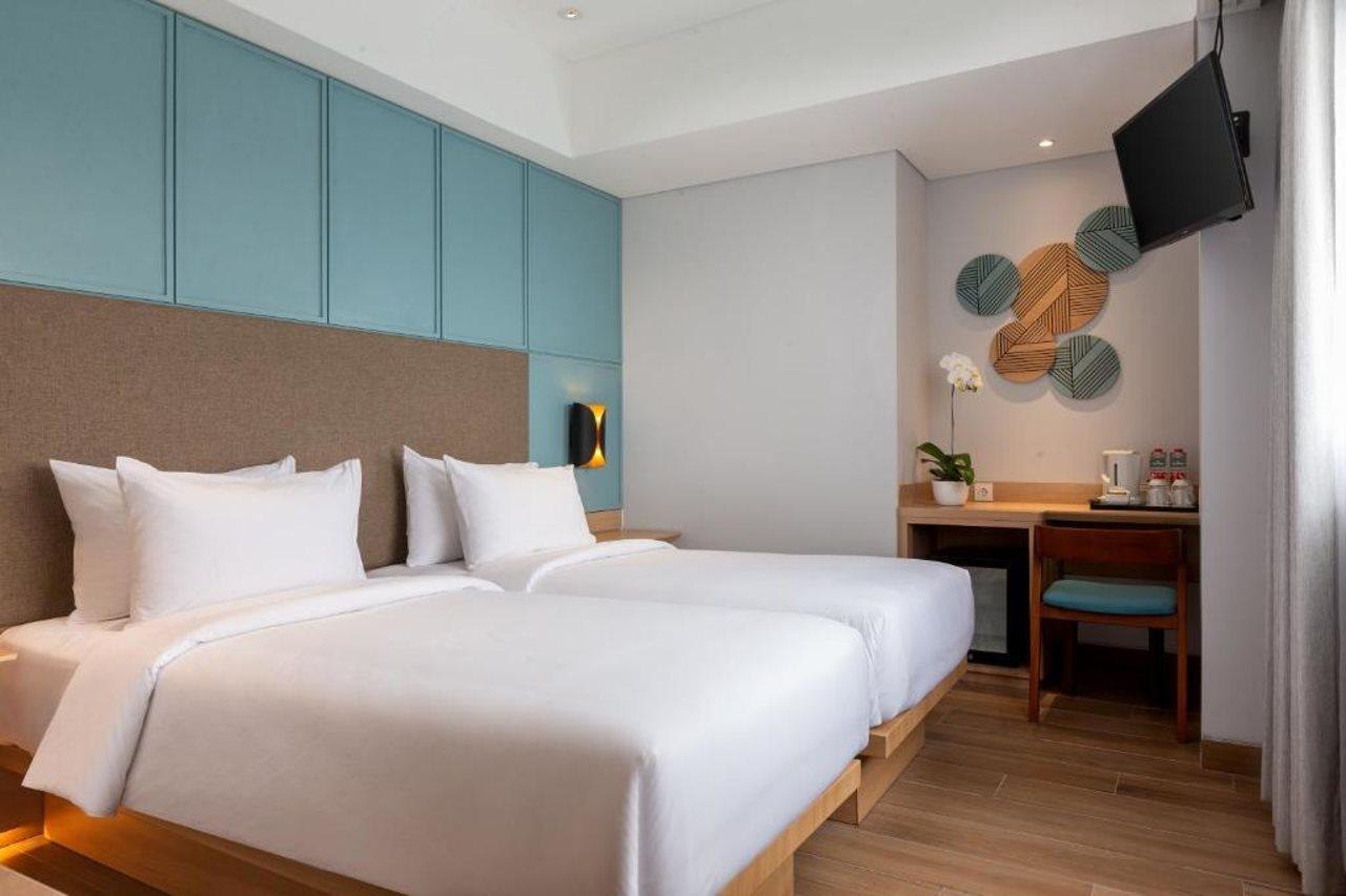 Hotel Santika Pasir Koja Bandung Exteriör bild